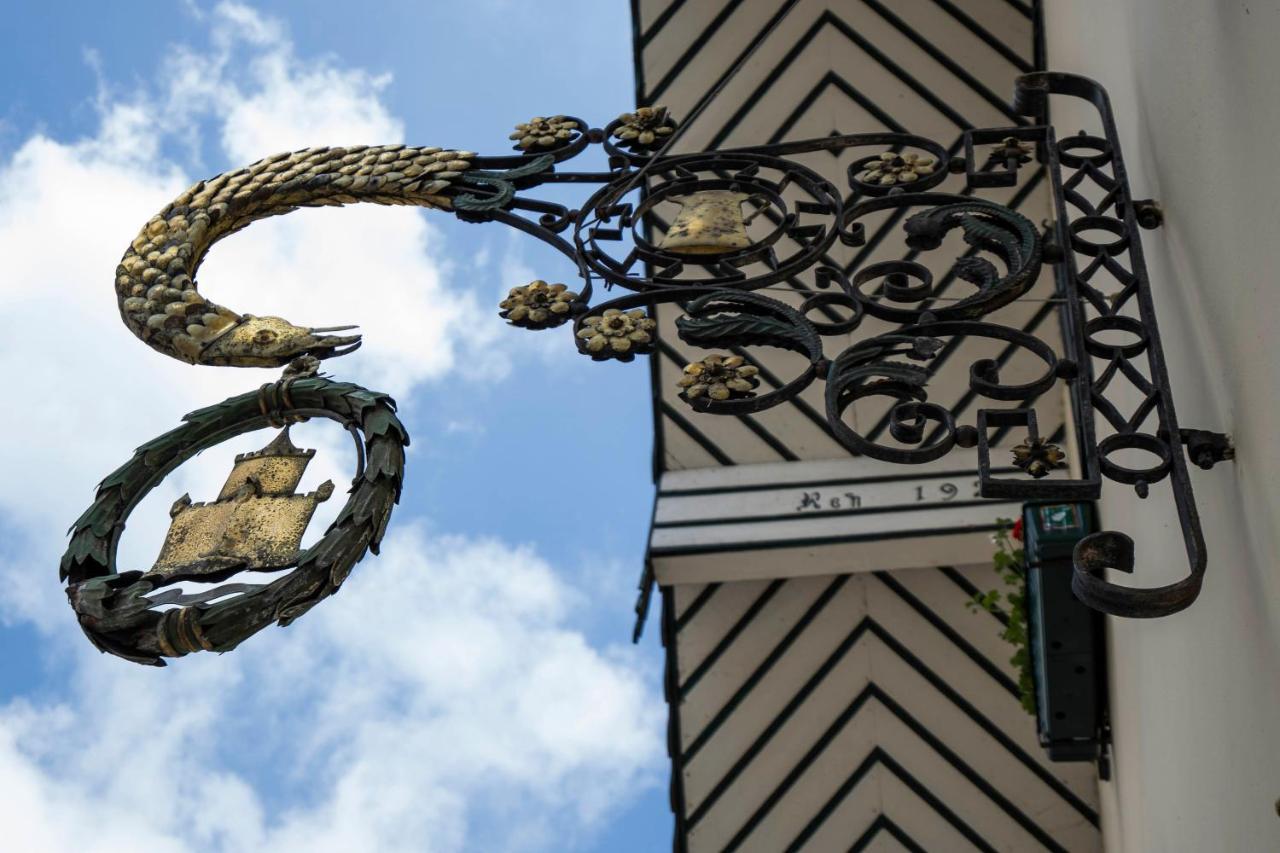 Der Schlosswirt Zu - Biedermeierhotel Und Restaurant Hotel Anif