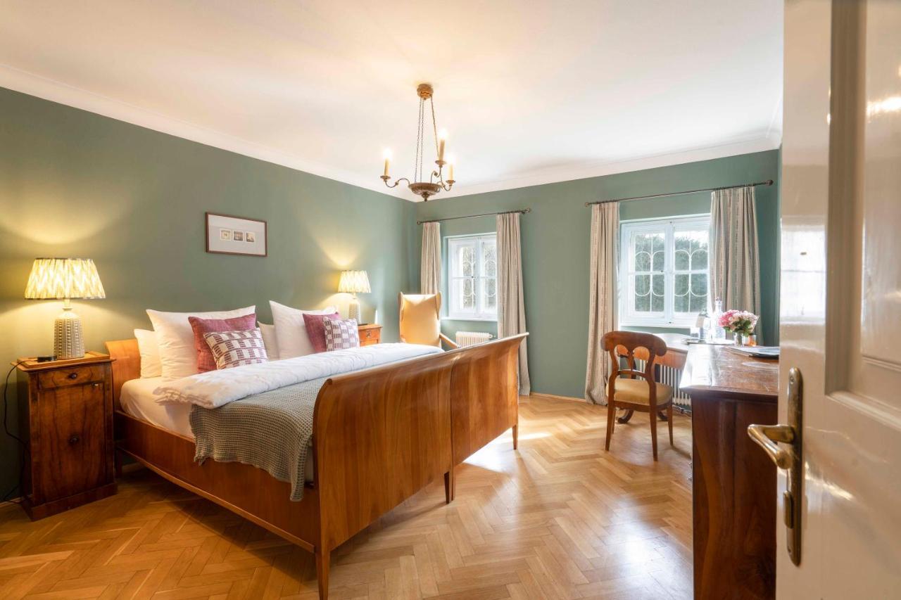 Der Schlosswirt Zu - Biedermeierhotel Und Restaurant