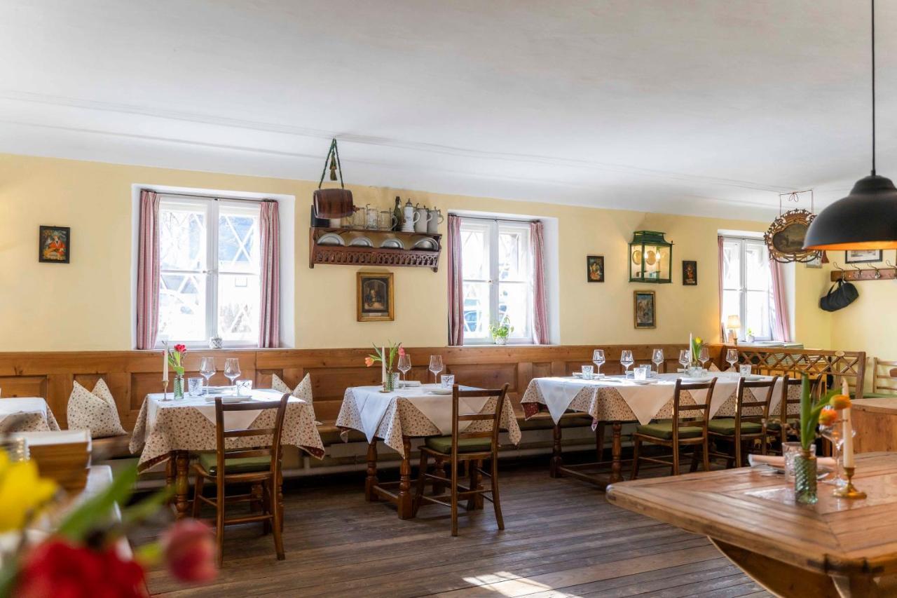 Der Schlosswirt Zu - Biedermeierhotel Und Restaurant 4* Anif
