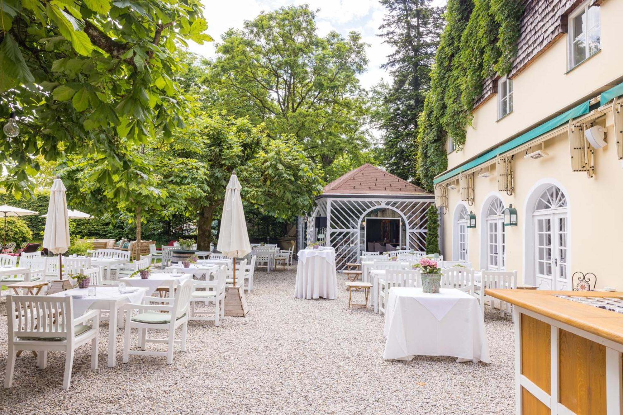 Der Schlosswirt Zu - Biedermeierhotel Und Restaurant Hotel Anif