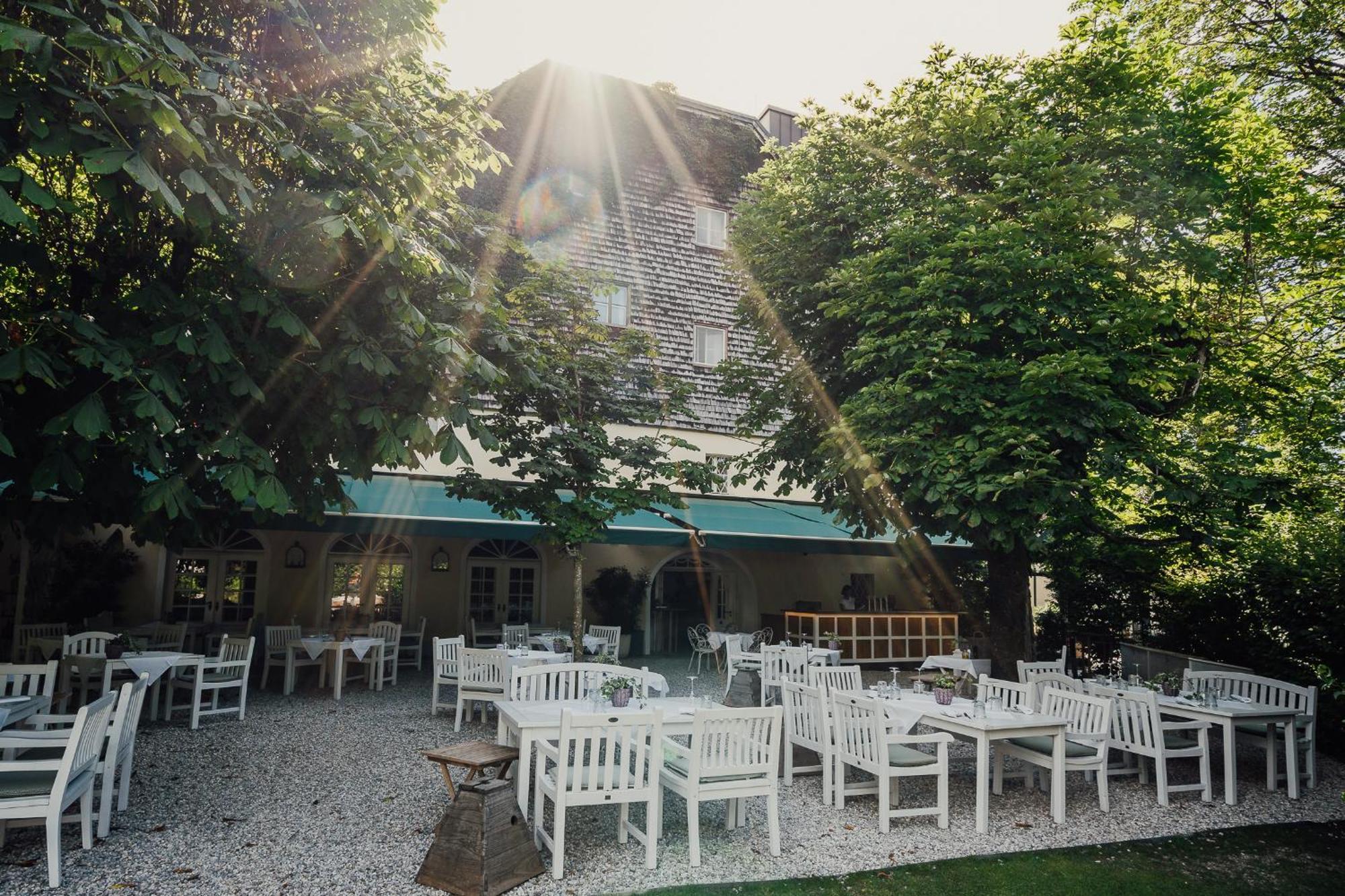 Hotel Der Schlosswirt Zu - Biedermeierhotel Und Restaurant