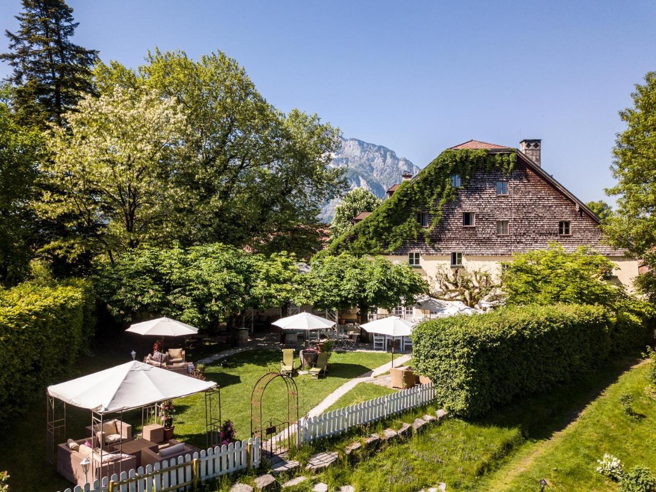 Der Schlosswirt Zu - Biedermeierhotel Und Restaurant